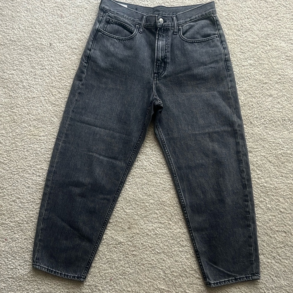Gap high rise barrel jeans size 29 or 8r like new